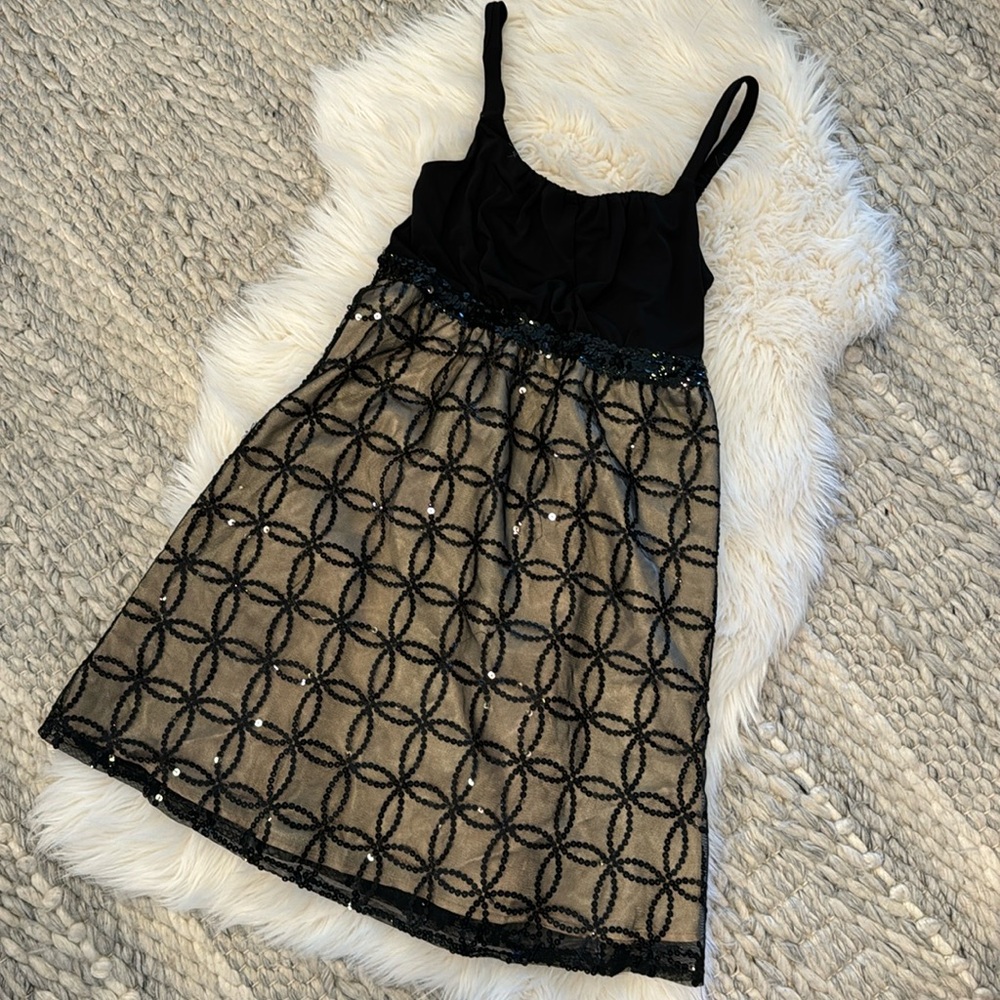 Holiday Dress size 10(M)